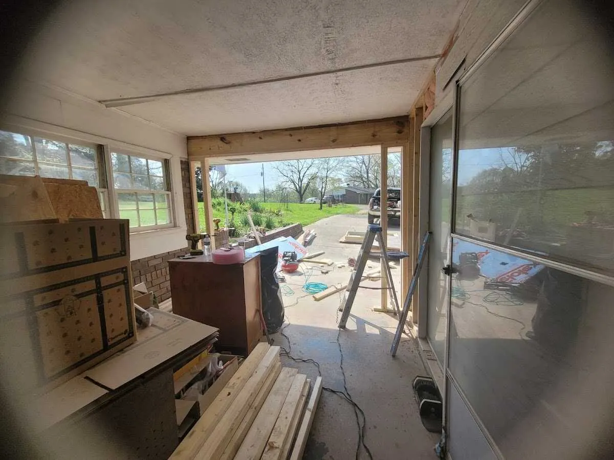 Air movers and dehumidifier for Drying & Dehumidification in Scio